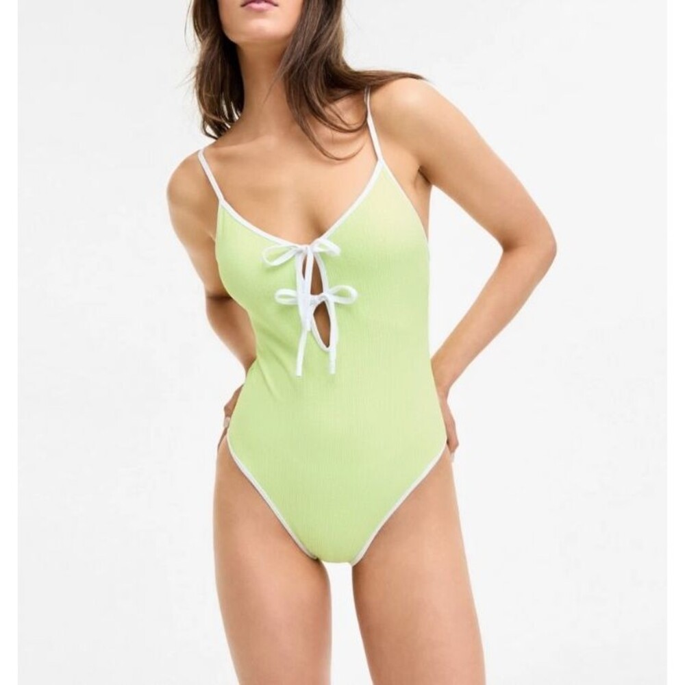 Sanctuary Key Item Stay Connected Tie-Front One-Piece Swimsuit Sz M  17320